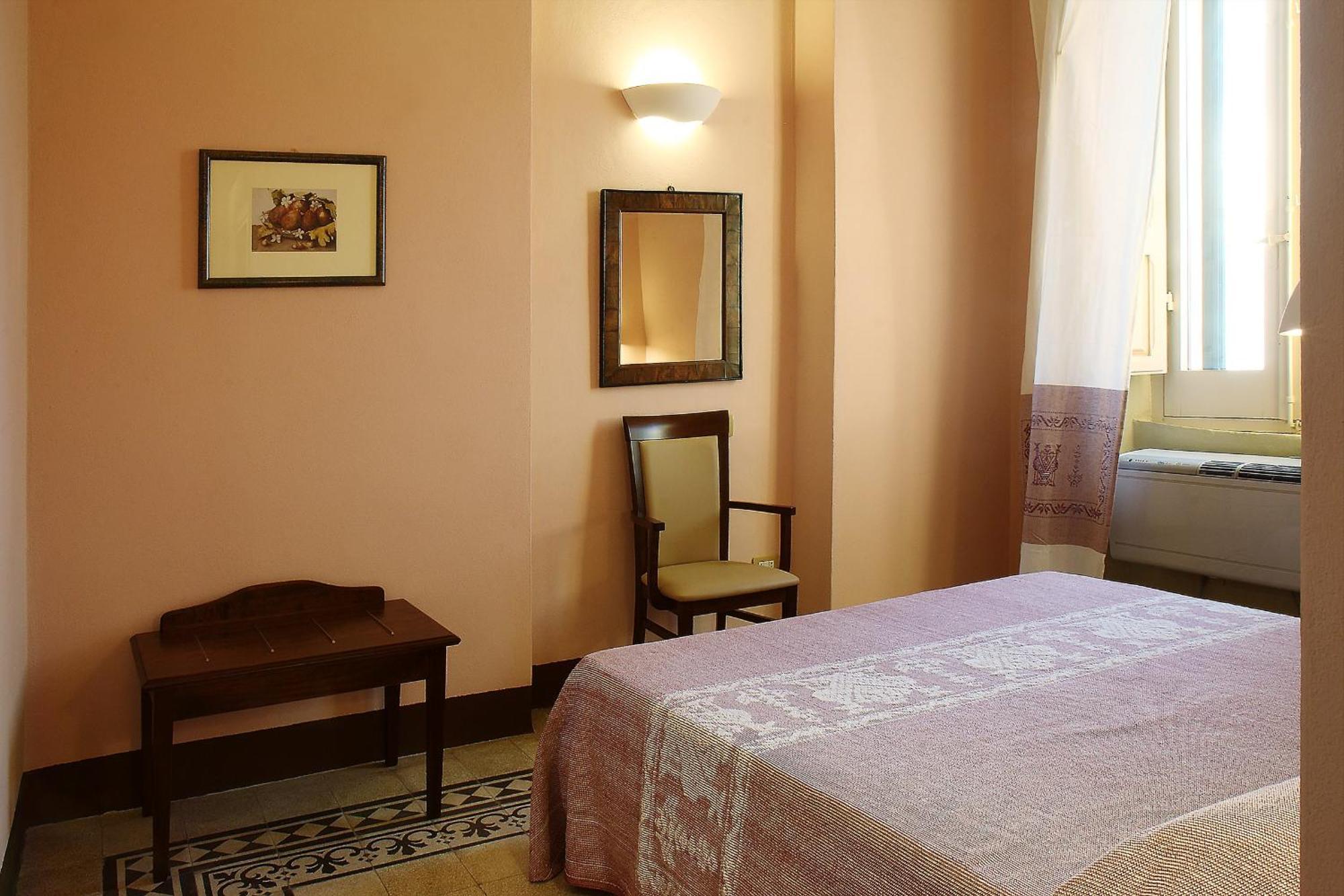 Hotel Villa Gli Asfodeli Tresnuraghes Habitación foto